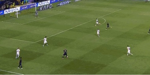 万博体育平台-【早报】别了，太空易！易建联深夜发文宣布退役！