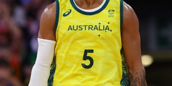 万博体育登录-哪位球员在国际赛场上的表现远超NBA？